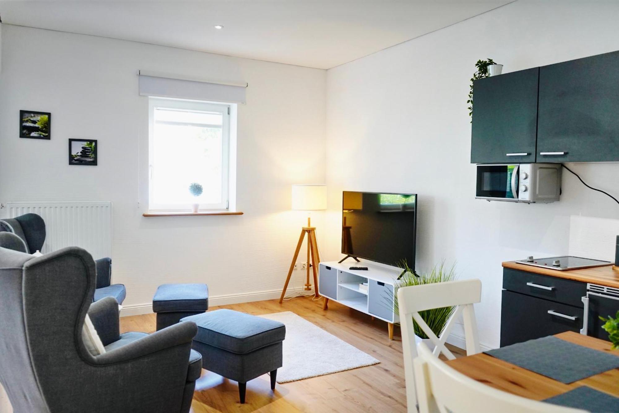 Altstadt Apartment II - Terrasse- Waschmaschine- Parkplatz Wolfsburg Buitenkant foto