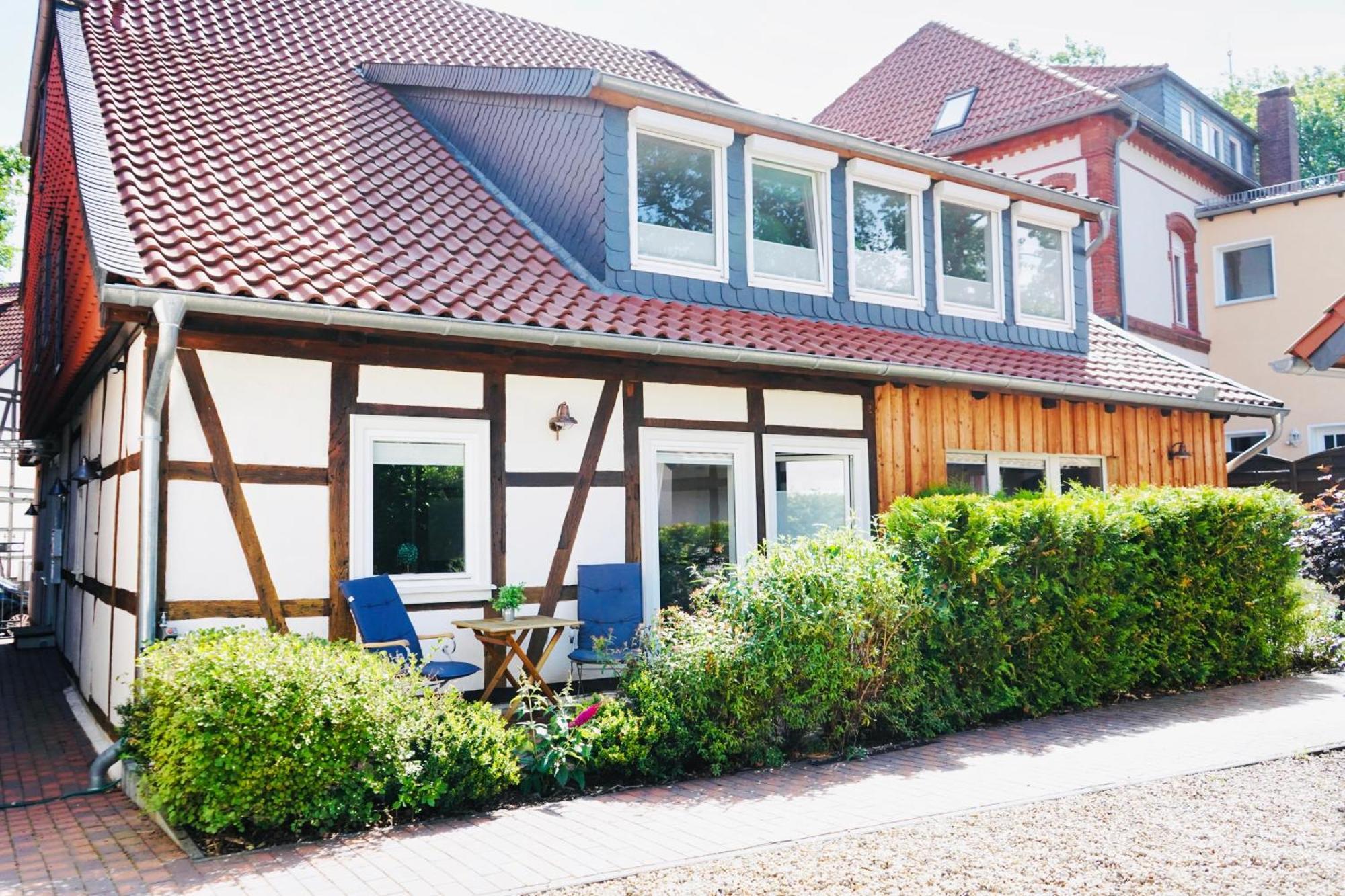 Altstadt Apartment II - Terrasse- Waschmaschine- Parkplatz Wolfsburg Buitenkant foto